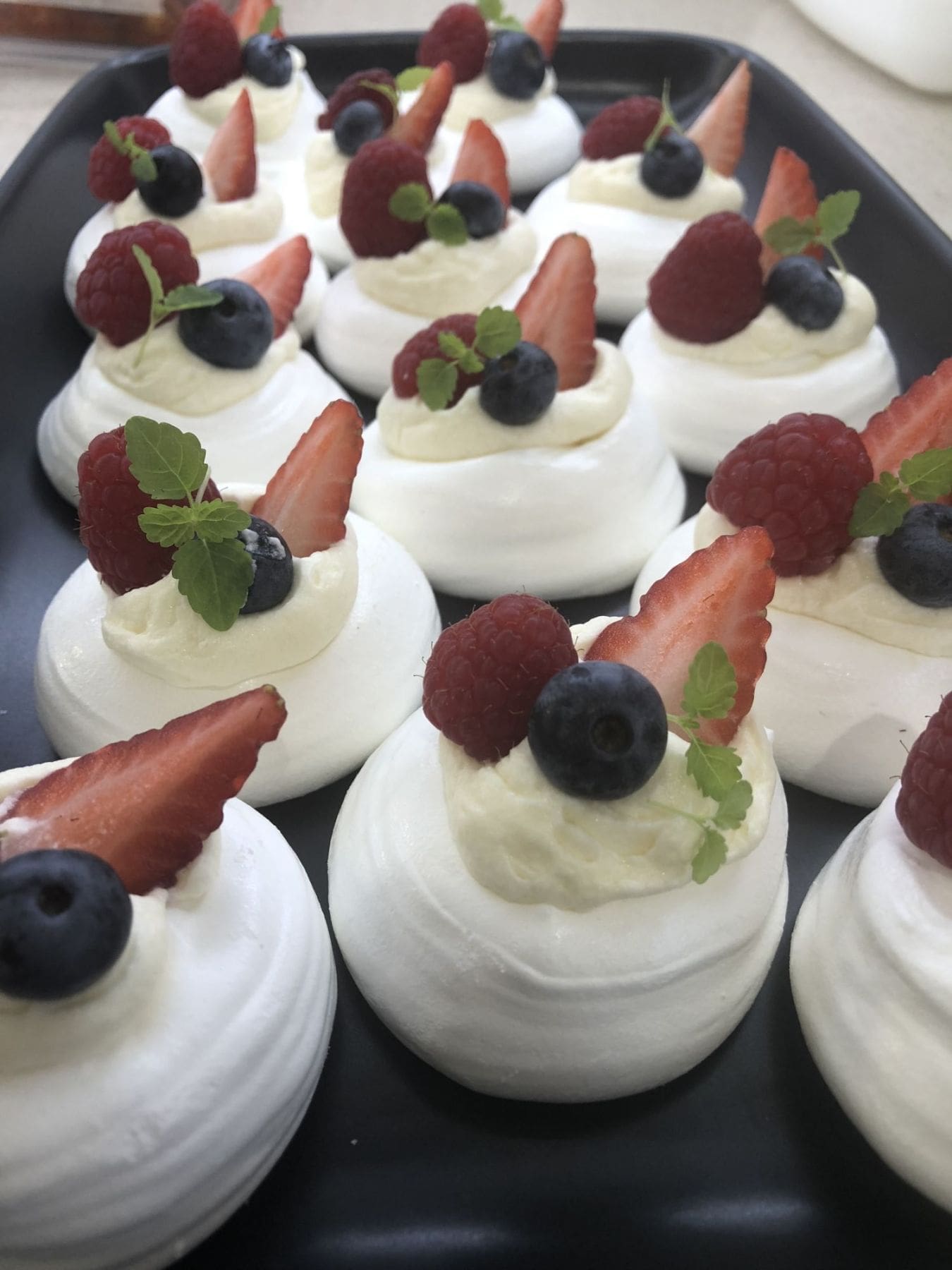 6 Reasons Why Dessert Catering Should Be a Priority for Your Corporate Event in Sydney